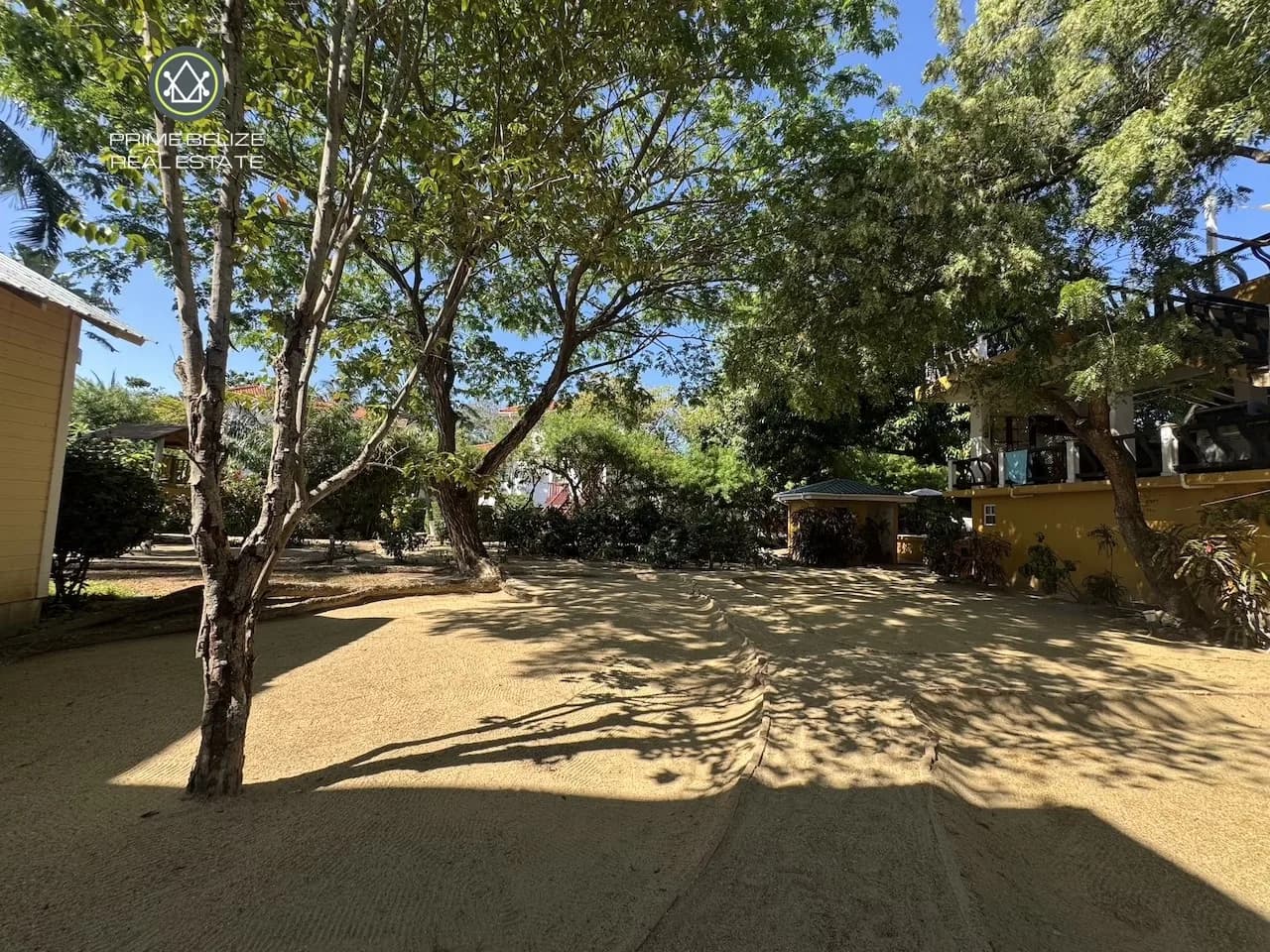 PL0227 – Prime Vacant Lot for Sale – Between B&B & Commercial Hub - Photo 8