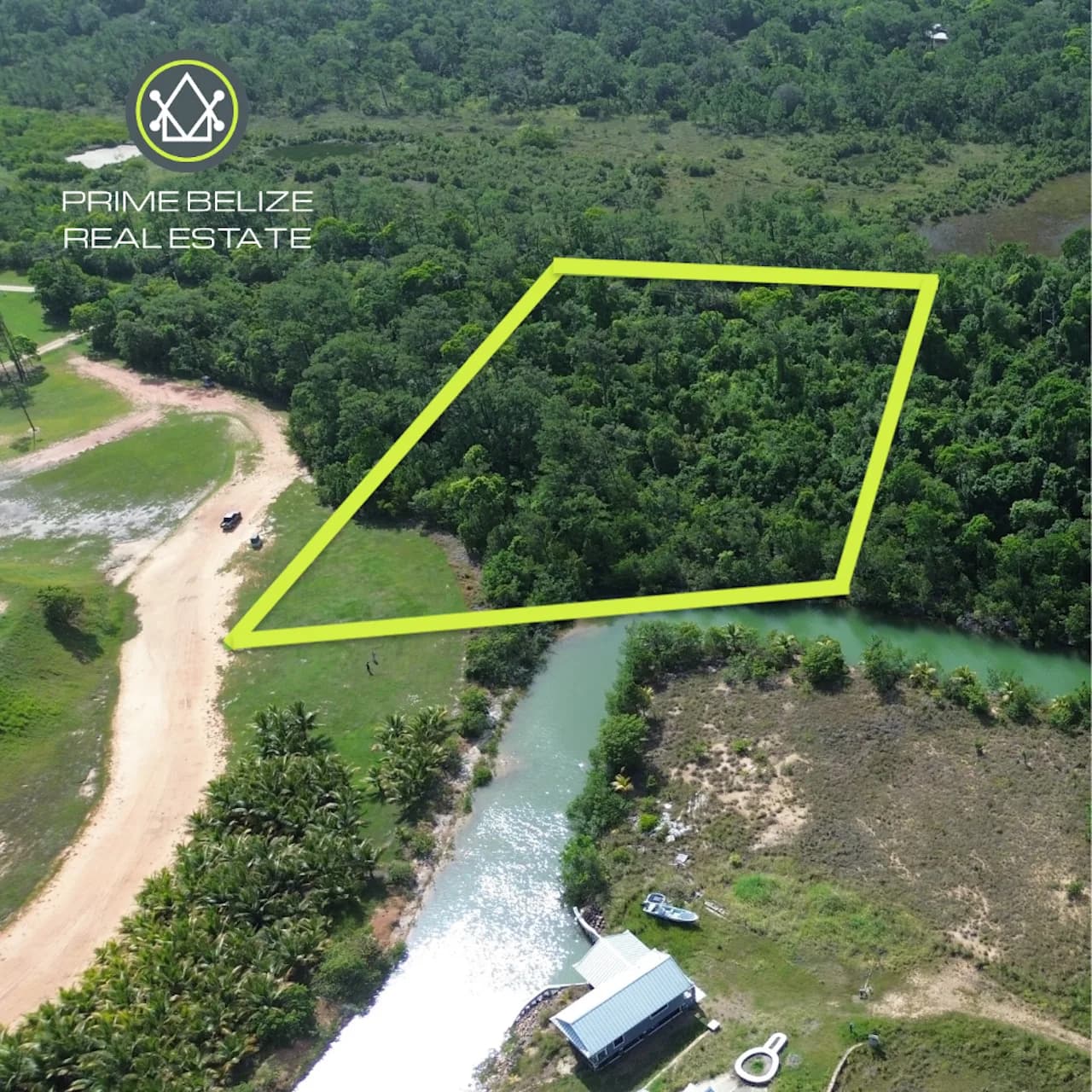 PL0246 – Exceptional 1.907-Acre Canal-Front Lot in the Gated Red Rock Development, Belize - Photo 2