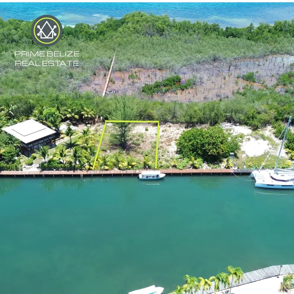 PL0221 – Placencia Caye Gem – Canal front Lot in a Coveted Location - Photo 2