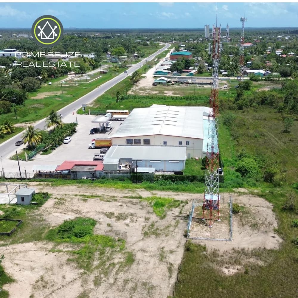 PB0034 – Income-Generating Commercial Property – Supermarket & Fuel Station - Photo 4