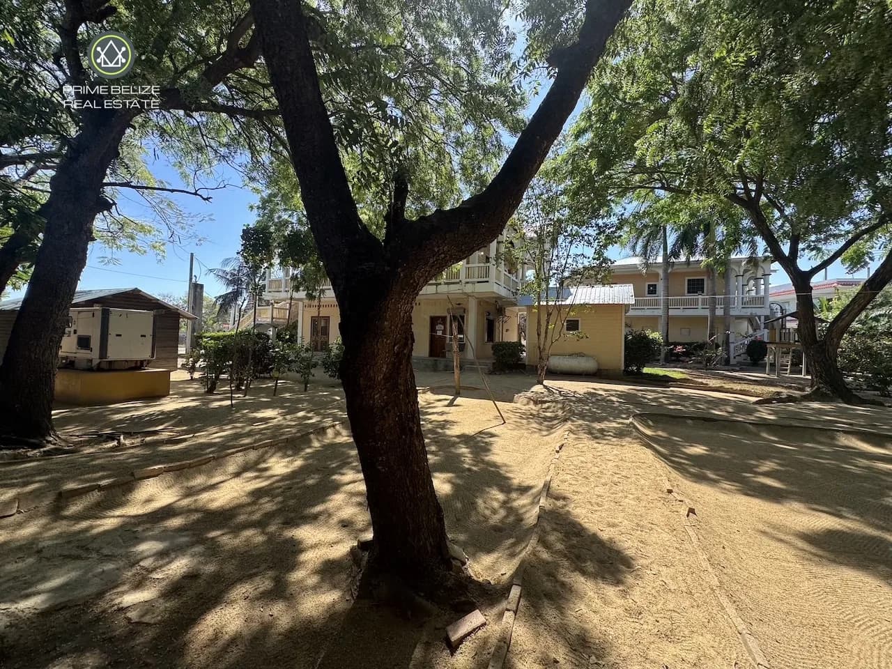 PL0227 – Prime Vacant Lot for Sale – Between B&B & Commercial Hub - Photo 3