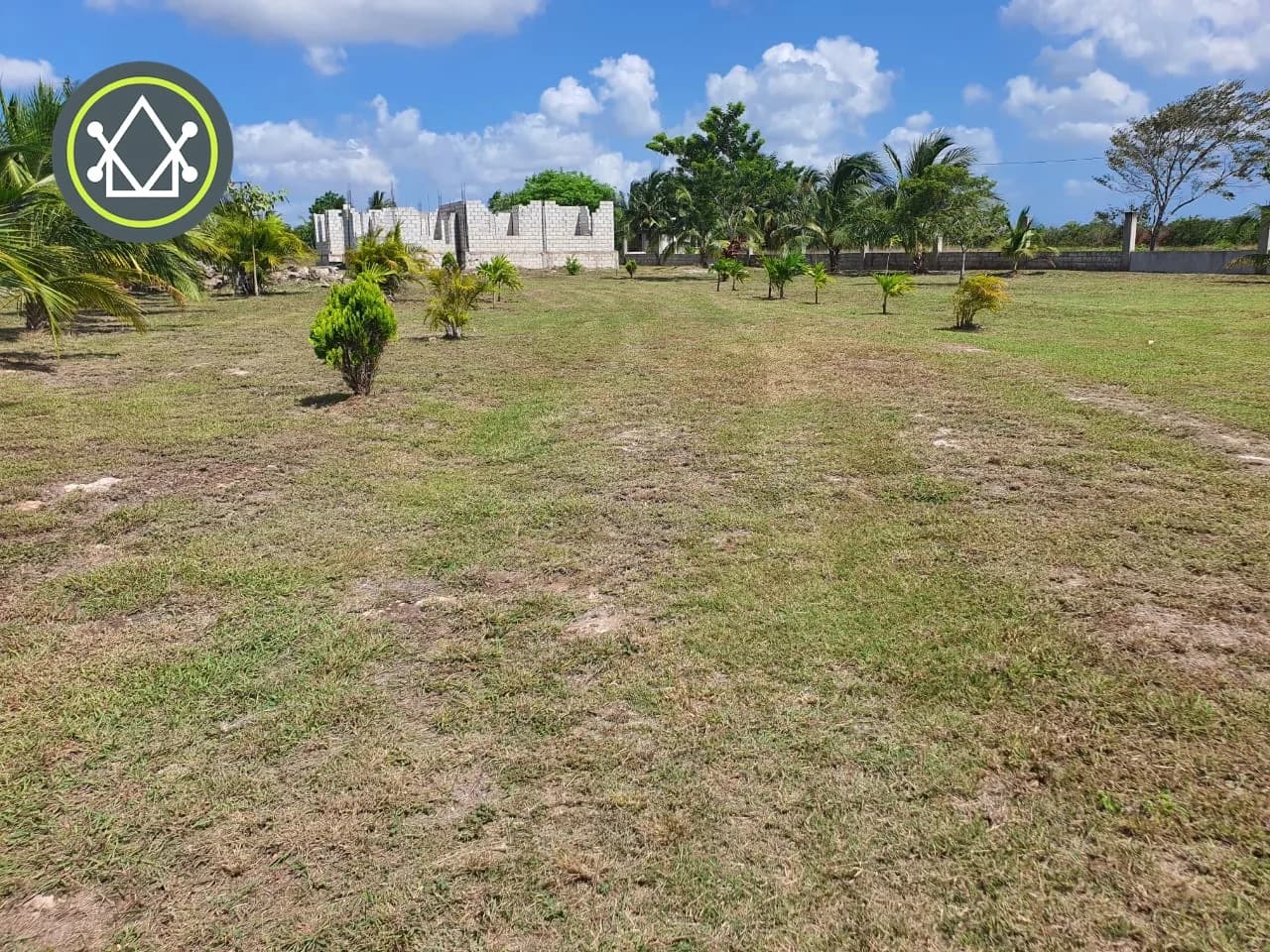 PH0051 – 1.8 Acres with Unfinished Structure – Calcutta, Corozal - Photo 6