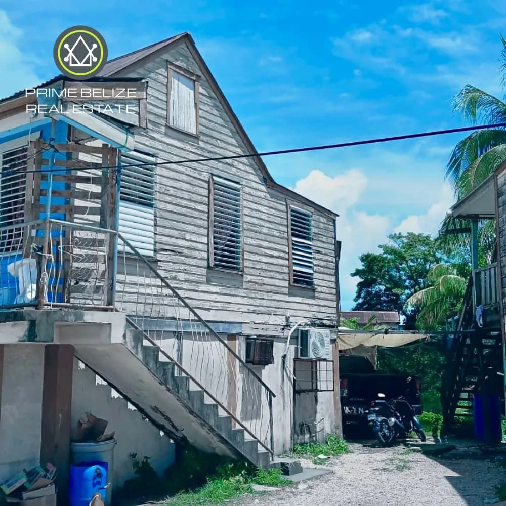 PH0069 – Fixer-Upper in Belize City – Prime Location Near Downtown & Canal