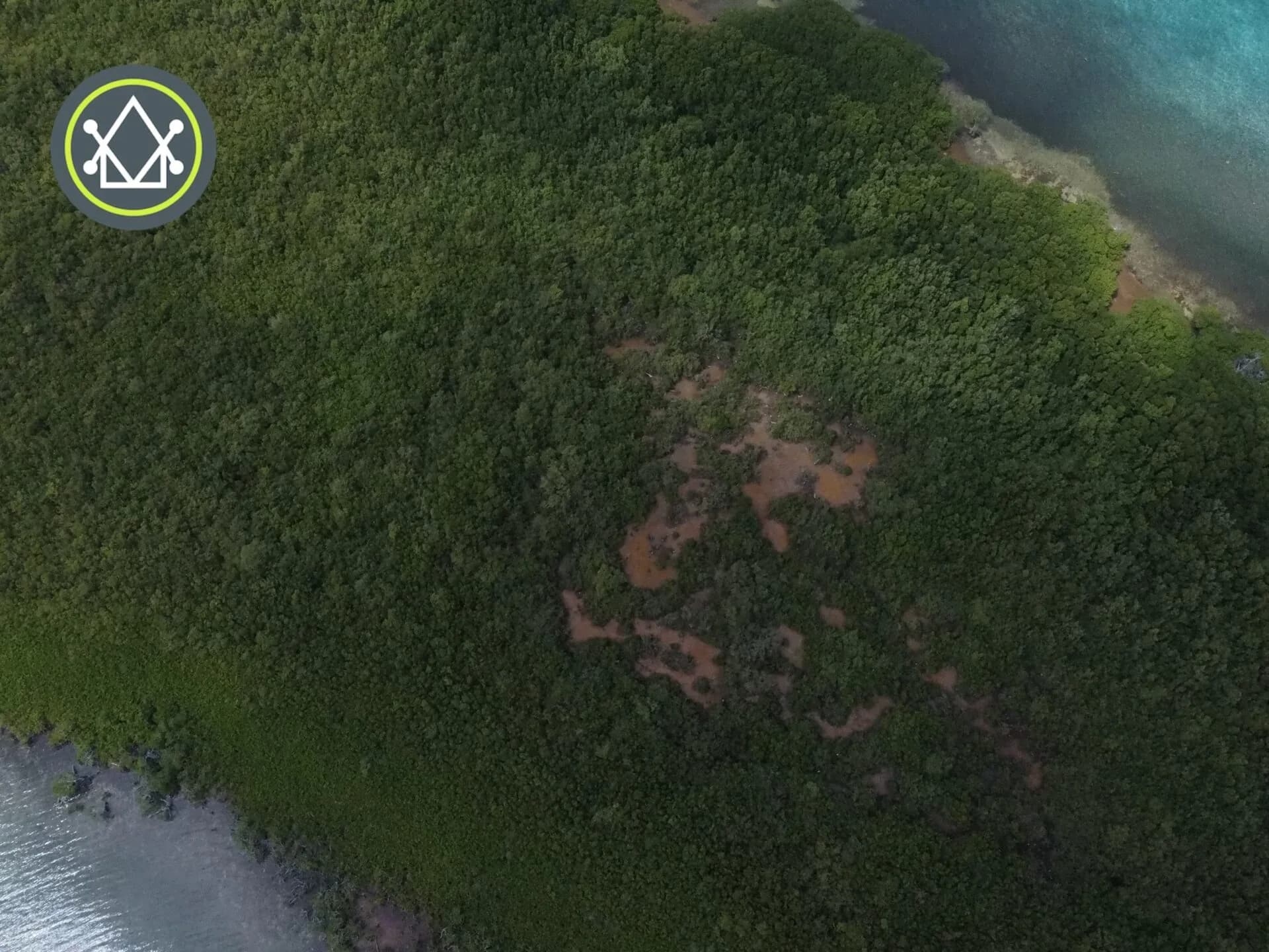 PI0036 – Crawl Caye – 48-Acre Private Island in Turneffe Atoll - Photo 3