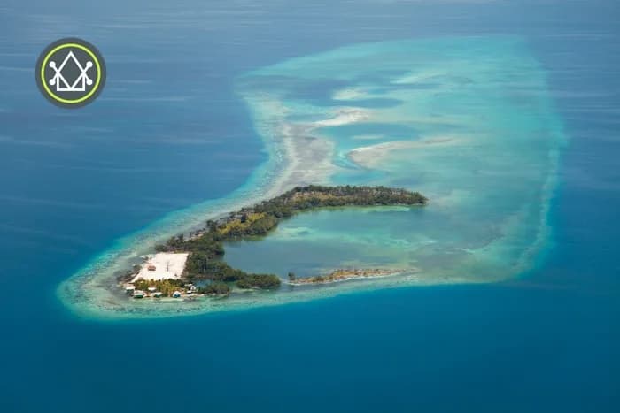 PI0025 – Tarpon Caye – An Exceptional Private Island Retreat - Photo 5