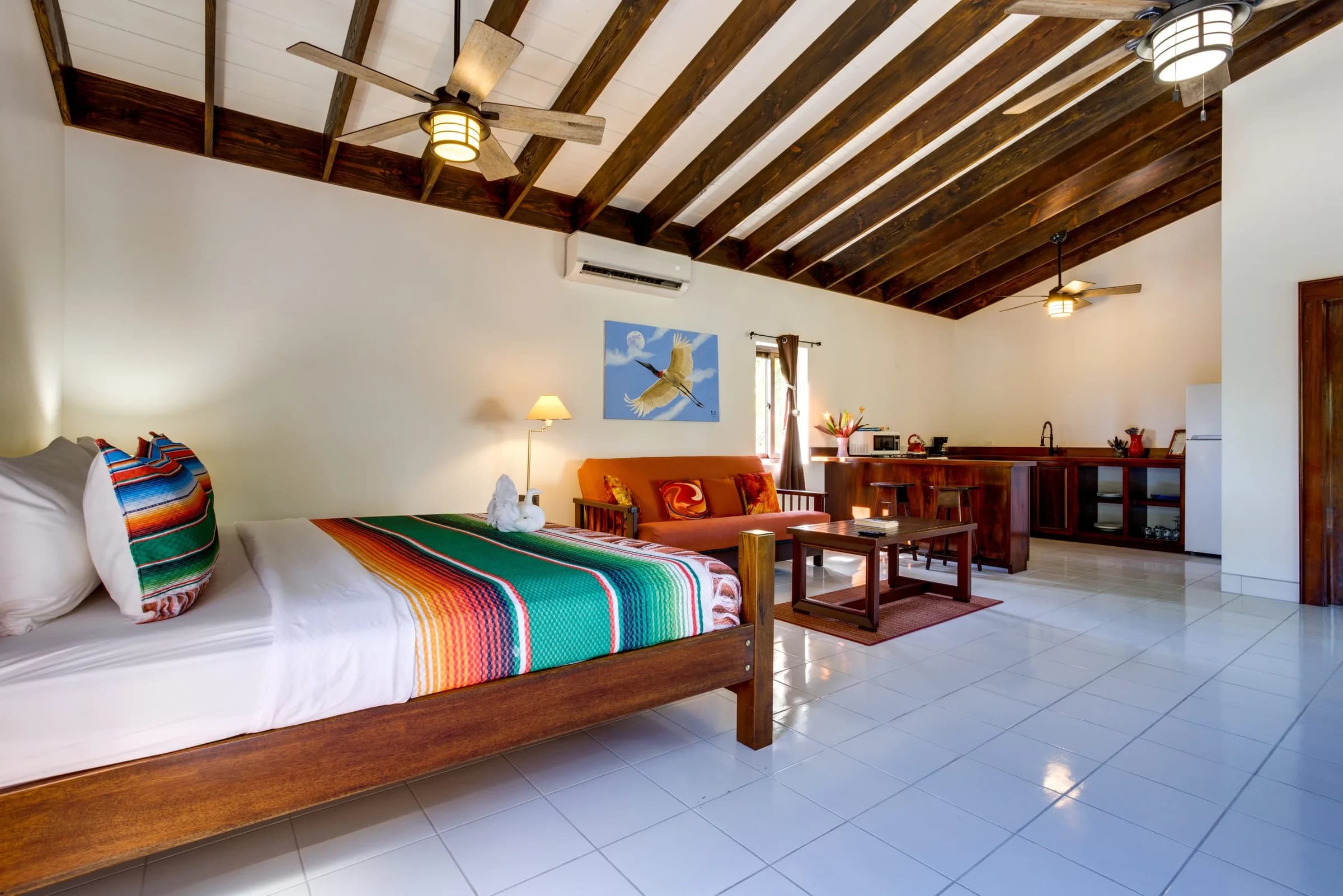PB0008 – Green Parrot Beach Resort - Photo 5