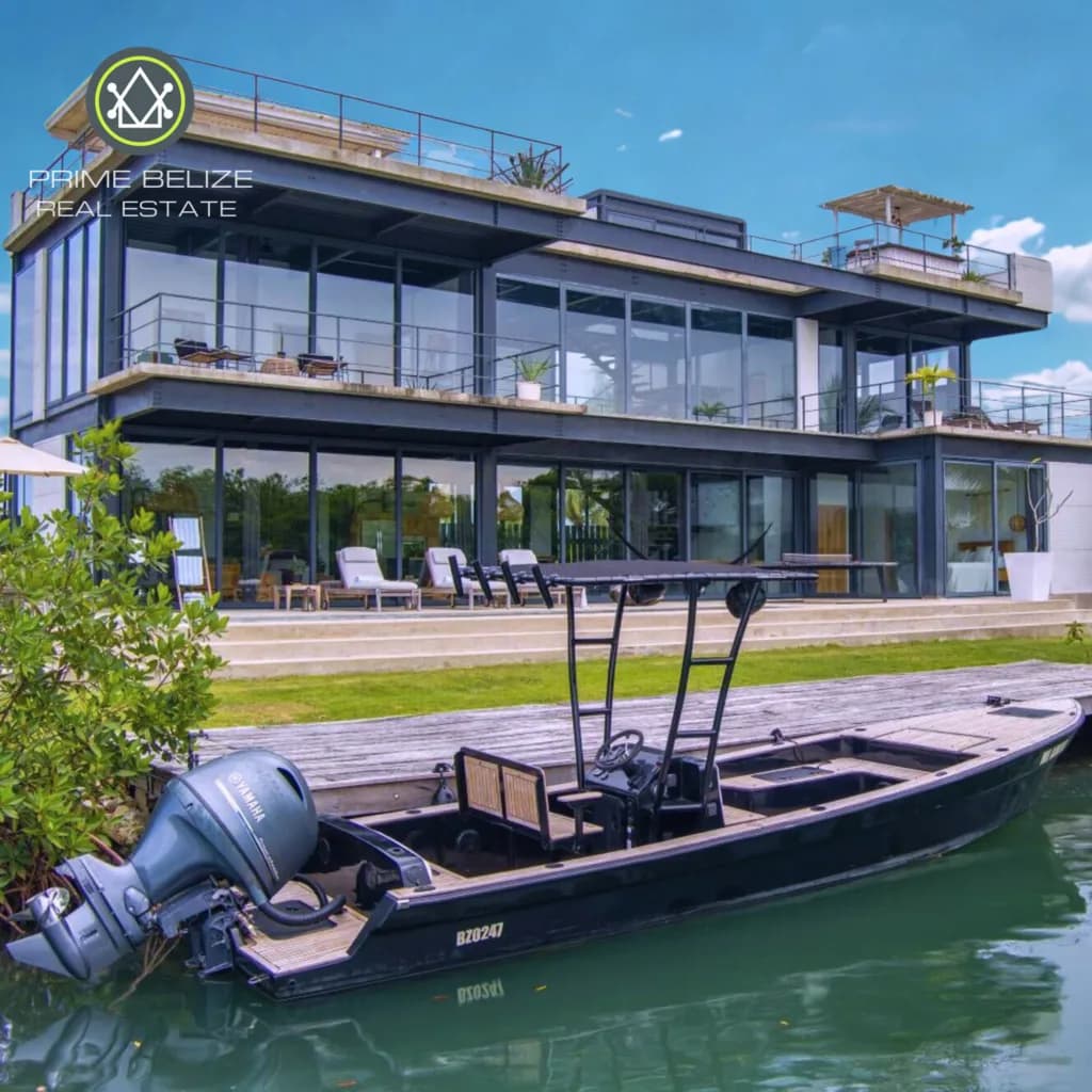 PH0005 – Luxury Living – Casa Balam Villa Placencia