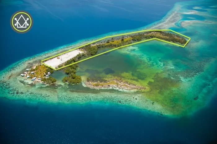 PI0025 – Tarpon Caye – An Exceptional Private Island Retreat - Photo 4