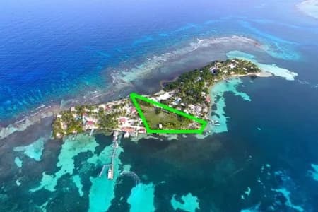 PI0021 – 1.5 acres South Water Caye