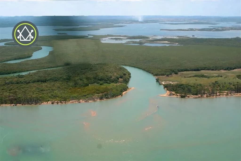PL0050 – Aruba Point 20 Acres – This is an off-grid, boat-access property.