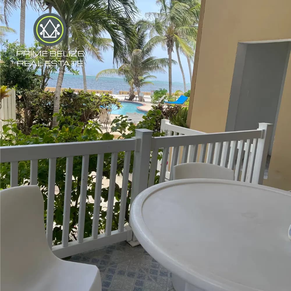 PR0016 – Beachfront Poolside Condominium – San Pedro, Ambergris Caye, Belize