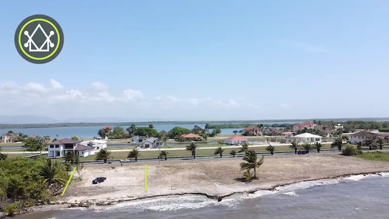 PL0167 – Prime Beachfront Lot on Million Dollar Drive – Placencia Peninsula - Photo 4