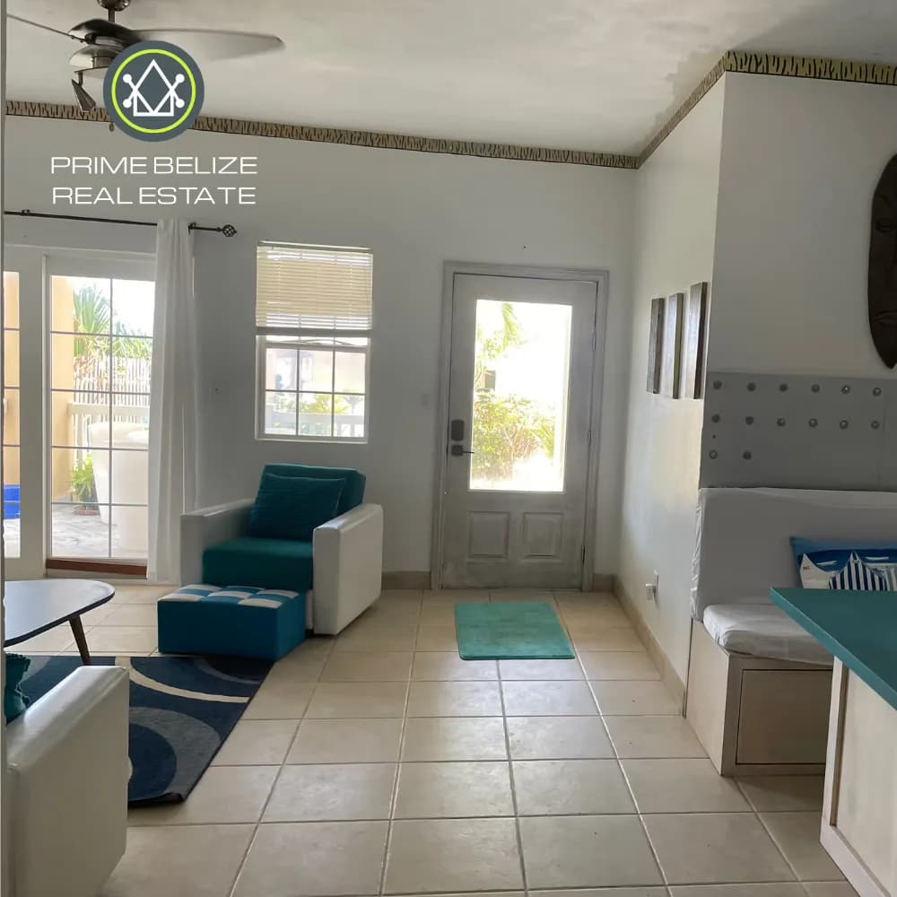 PR0016 – Beachfront Poolside Condominium – San Pedro, Ambergris Caye, Belize - Photo 2