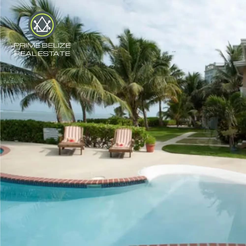 PR0016 – Beachfront Poolside Condominium – San Pedro, Ambergris Caye, Belize - Photo 6