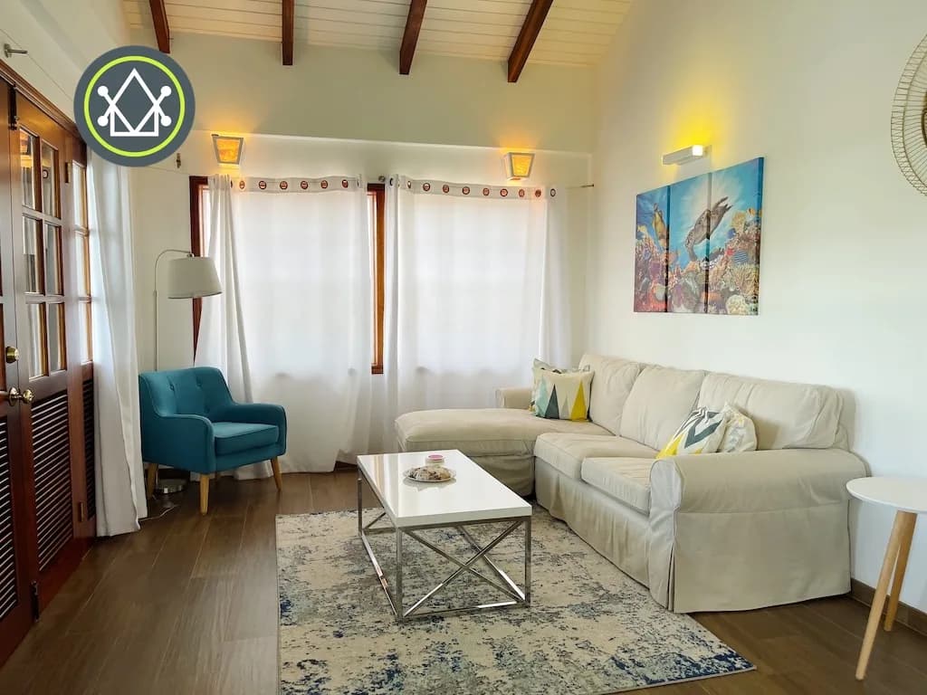 PH0043 – White Turtle Belize – A Luxury Waterfront Villa - Photo 8