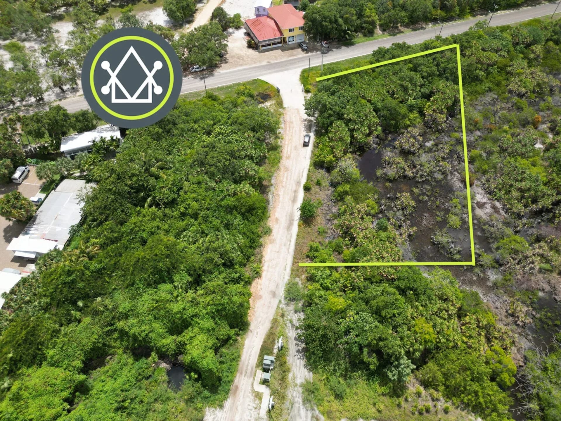 PL0110 – Double Commercial Road front Lot – Prime Location in Placencia Peninsula! - Photo 4