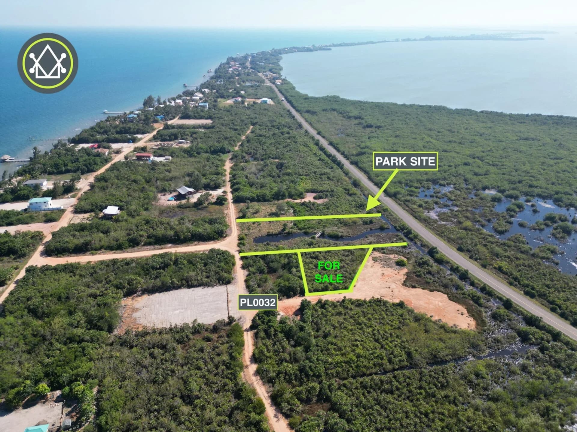PL0032 – Residential land for sale in Placencia – 750 ft walk to the public beach - Photo 3