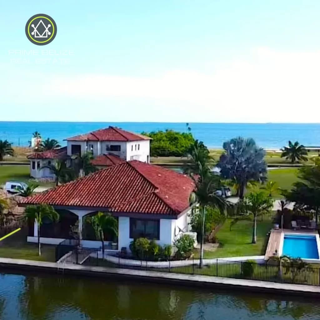 PH0009 – Placencia Hotel and Residences Tirano Home