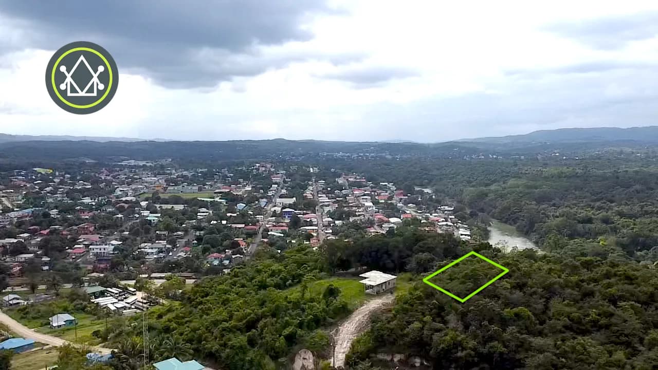 PL0124 – Premium Hilltop Lot for Sale - Photo 3