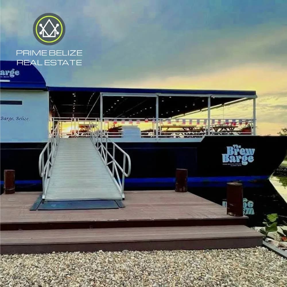 PB0032 – Floating Restaurant for Sale – A One-of-a-Kind Opportunity in Placencia!