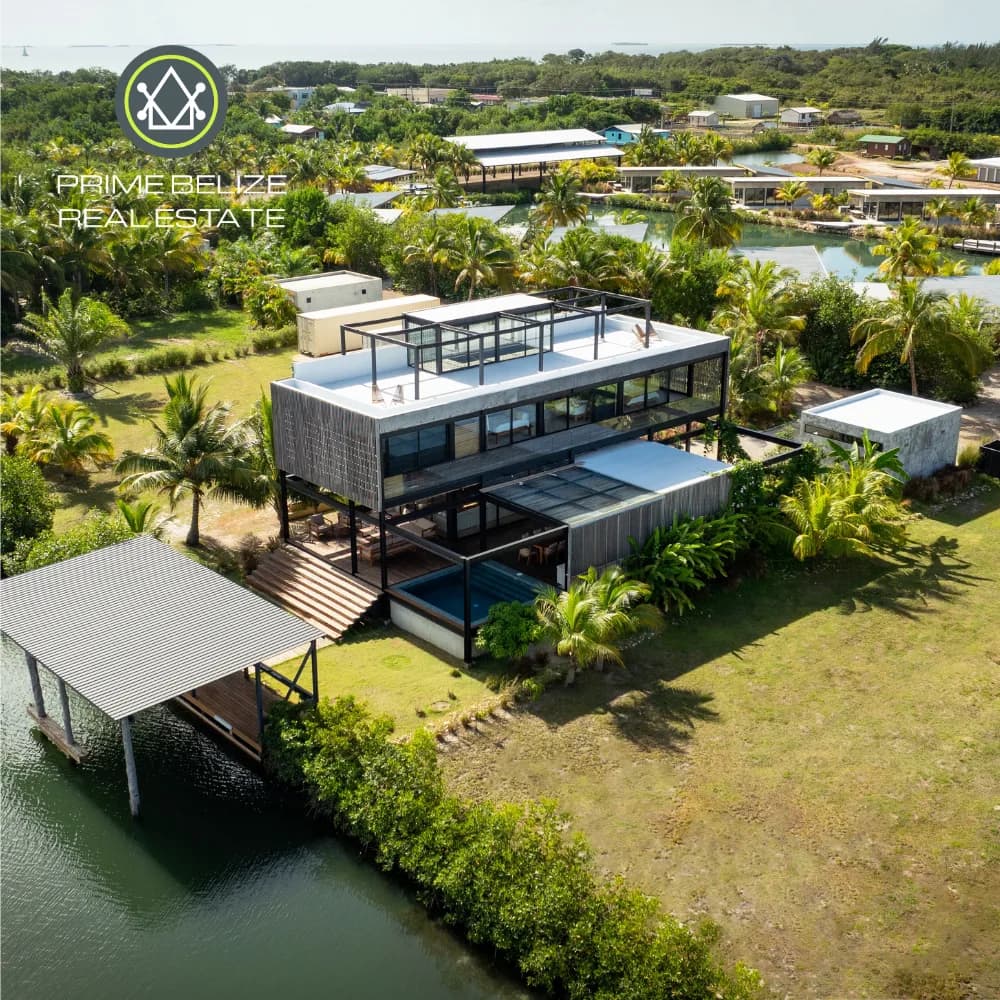PH0074 – Modern Waterfront Architectural Estate – Vista Cove, Placencia Belize – 4BR/3.5BA