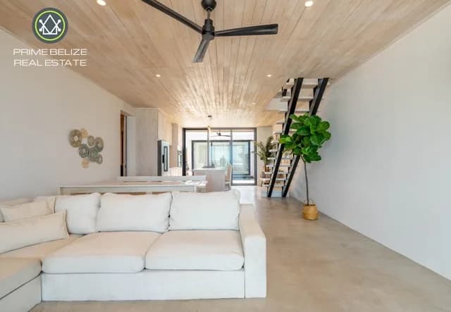 PH0064 – Stunning brand-new Townhouse, featuring 4 bedroom/4.5 bathrooms – Caye Caulker - Photo 8