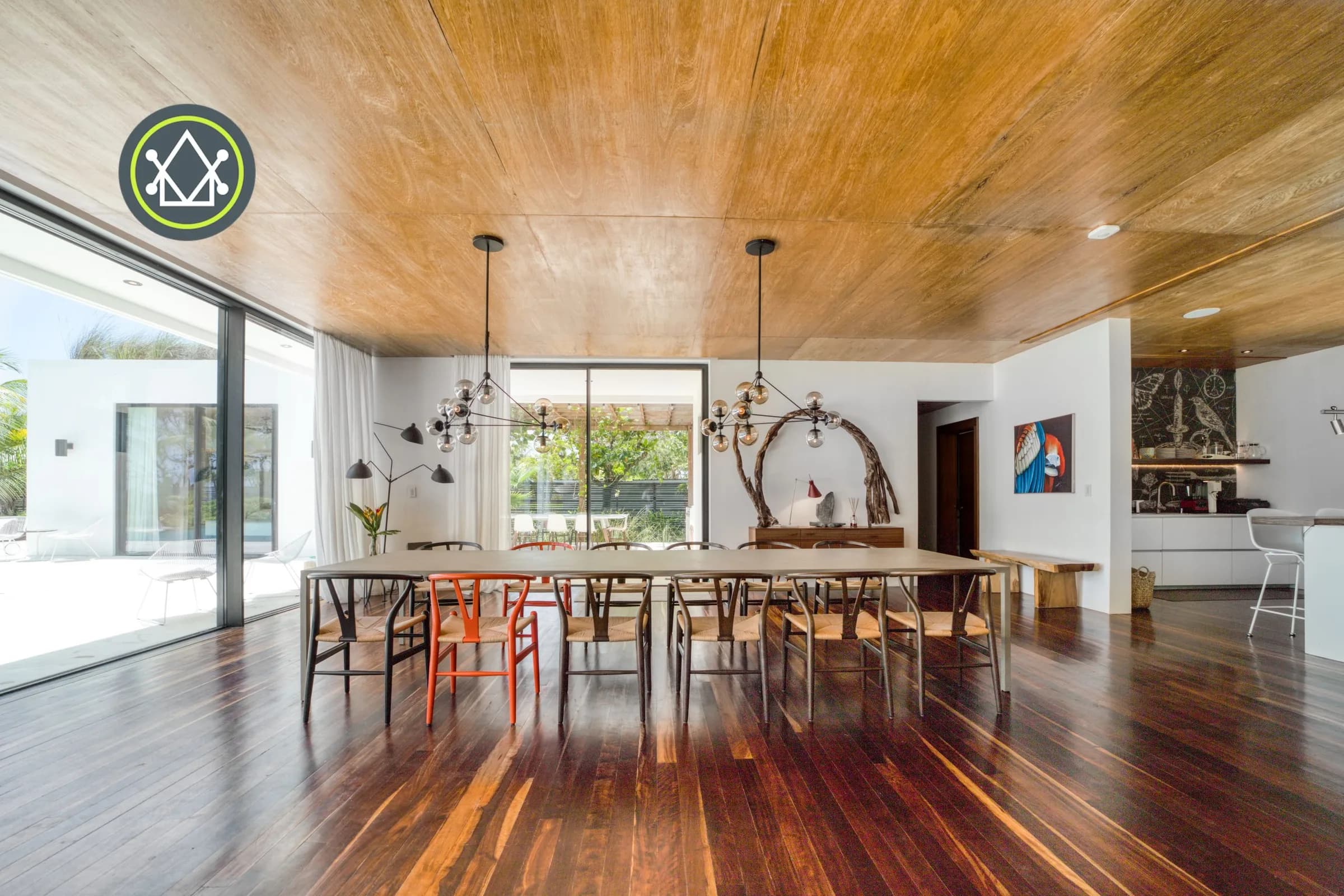 PH0040 – Luxurious Modern House - Photo 8
